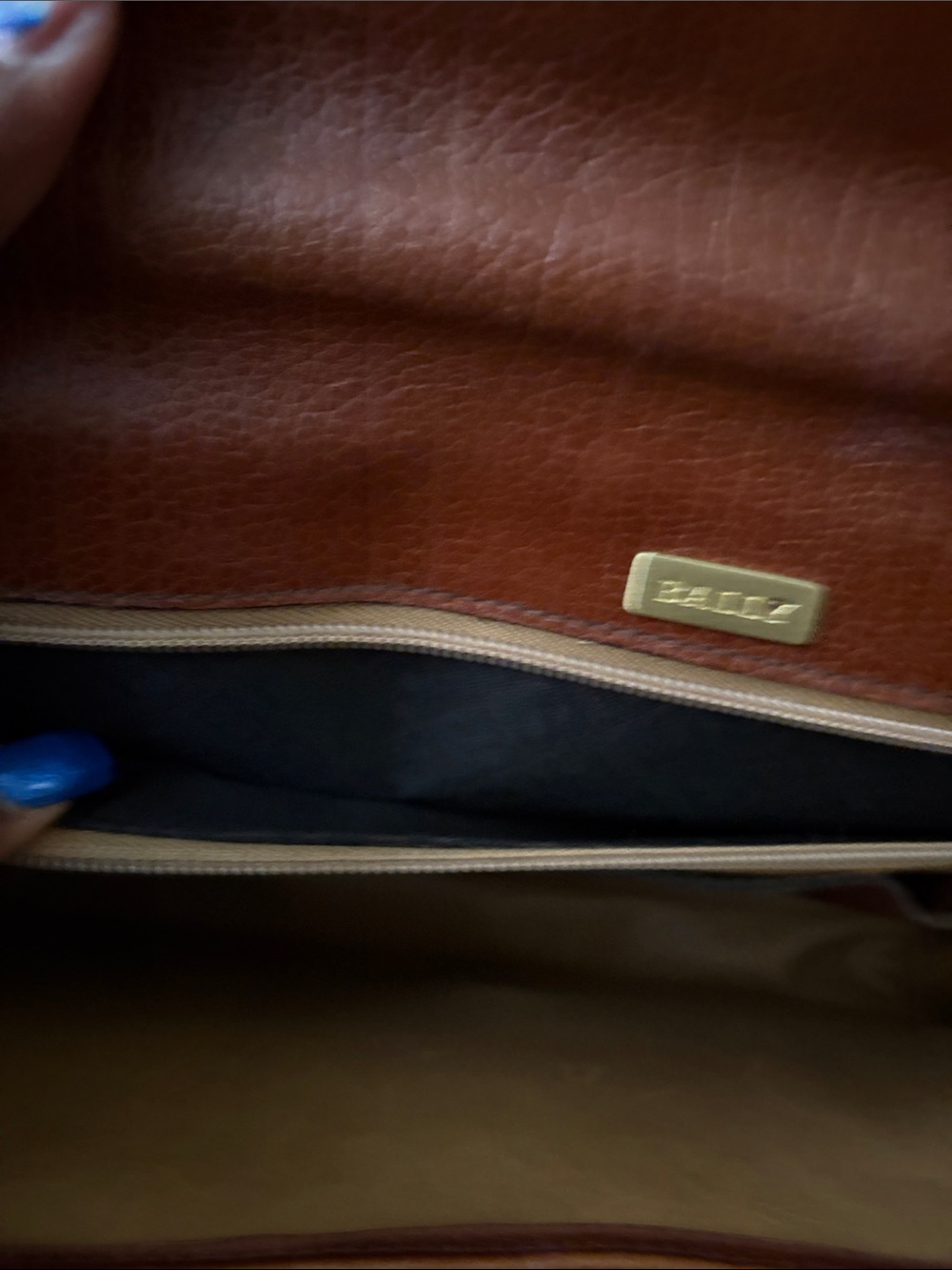 Bally Tan Leather Top-Handle Briefcase with Gold Hardware - Picture 8 of 8
